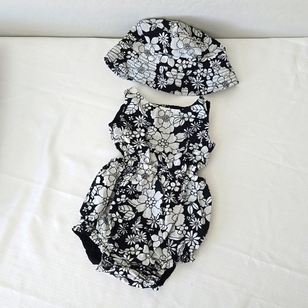 Baby GAP Floral Romper & Hat
